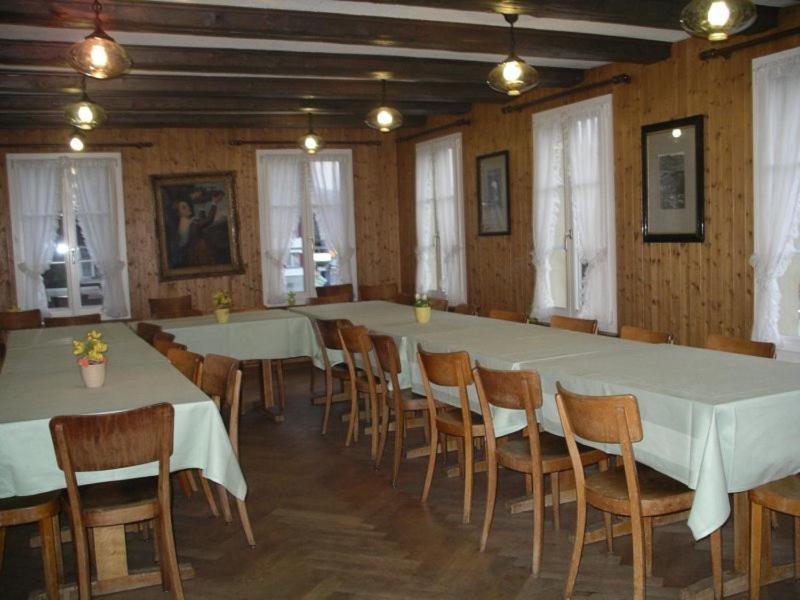 Hotel Ochsen Menzingen Buitenkant foto
